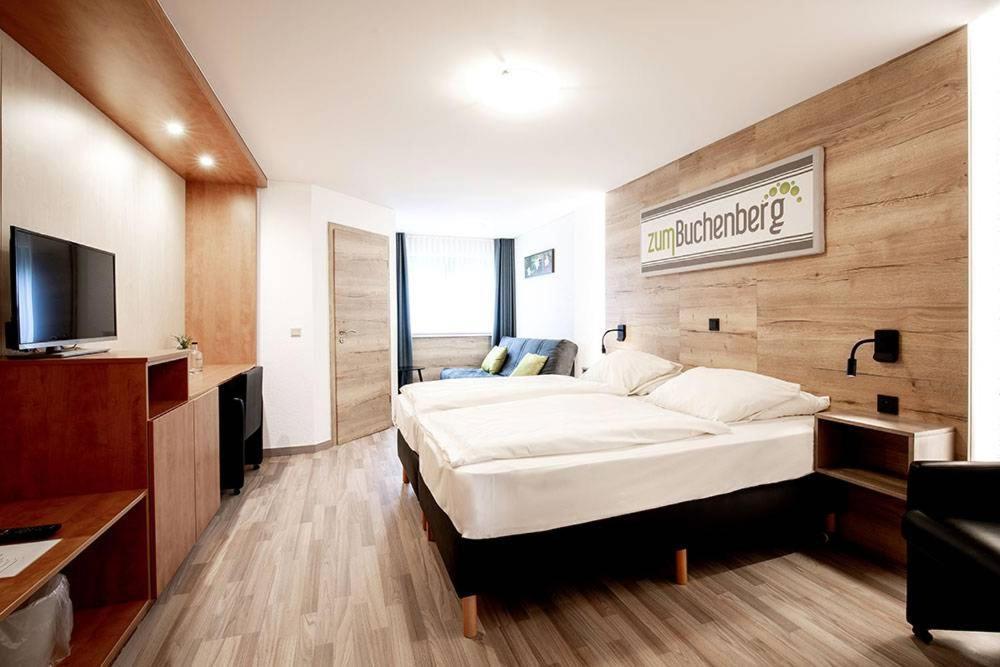Hotel Zum Buchenberg St. Vith Bagian luar foto